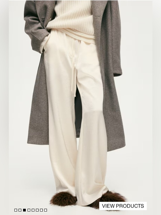 Pants - NWOT H&M Satin Wide-Leg Drawstring Trousers - Ecru/Cream XS